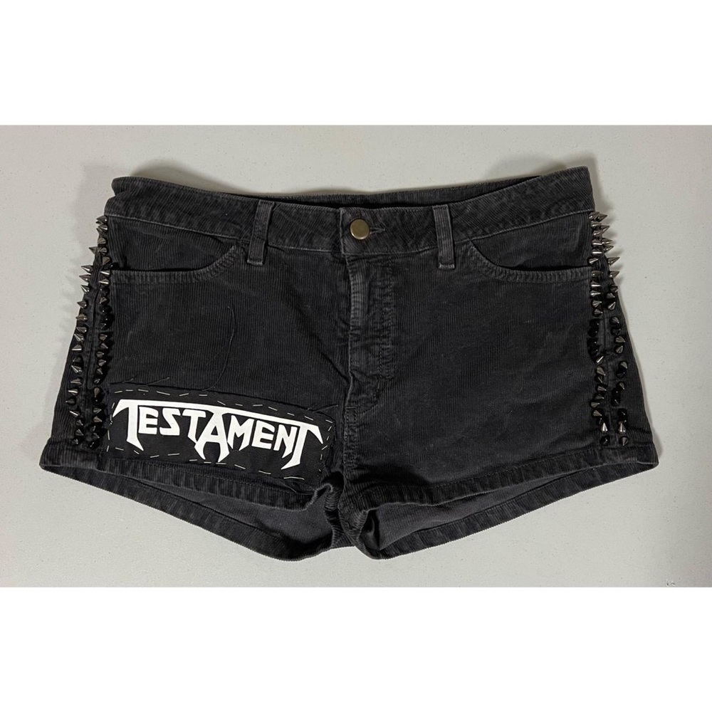 Black Corduroy ‘Testament’ ‘Jurassic Park’ Punk Patches Spiked Shorts Size 30 ⛓️